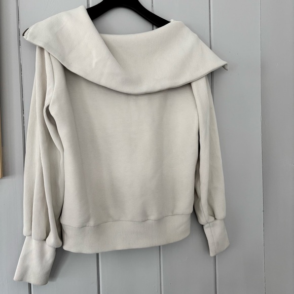 Varley vine half zip pullover - Picture 11 of 13